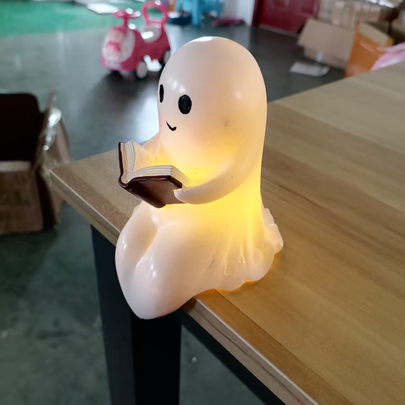 New Cute Ghost Reading Book La - Laptop Accessories Light recensione e prezzo