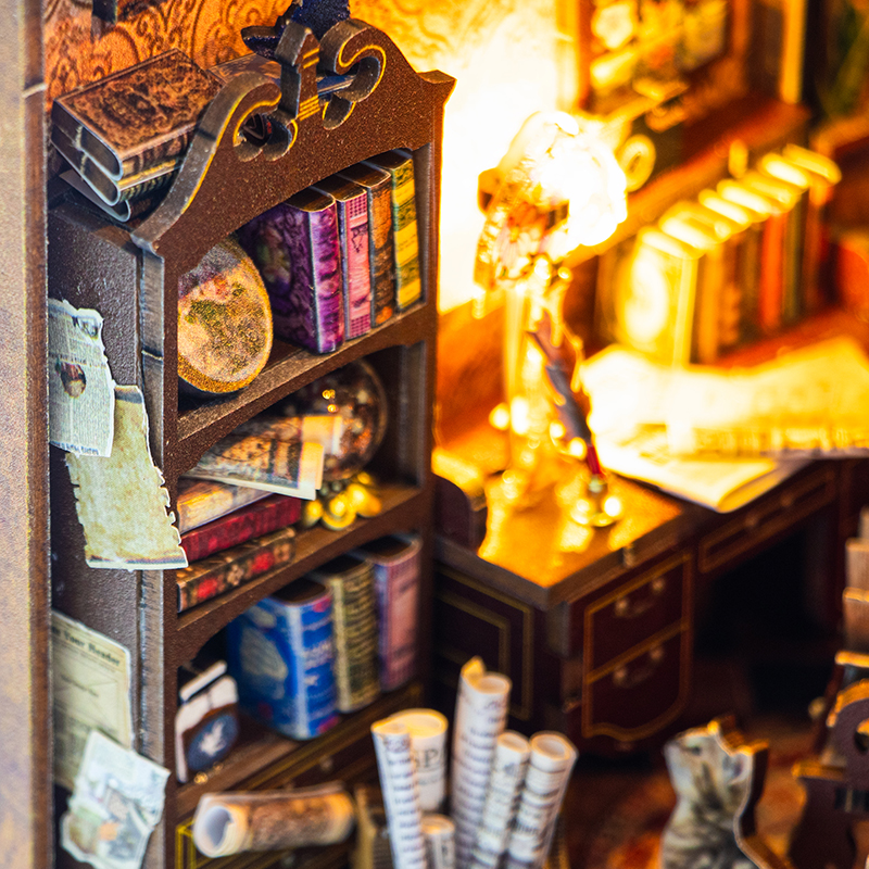 Magical DIY Book Nook Kit Mini - Laptop Accessories Light recensione e prezzo